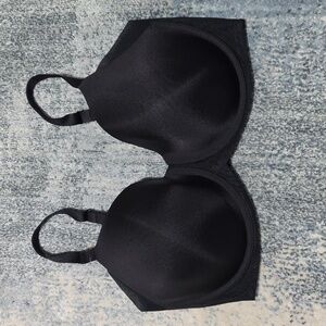 WACOAL Size 38DDD Elegant Black Women's Bra Underwire And Lightly Lined